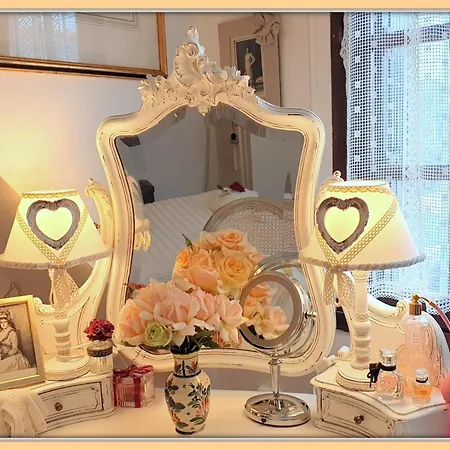 Marie La Fee Endormie, 'breizh Brunch' & Balneo * 米济亚克